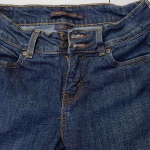 Jeans Levis 526 Ladies Slender Straight Sz 4 M